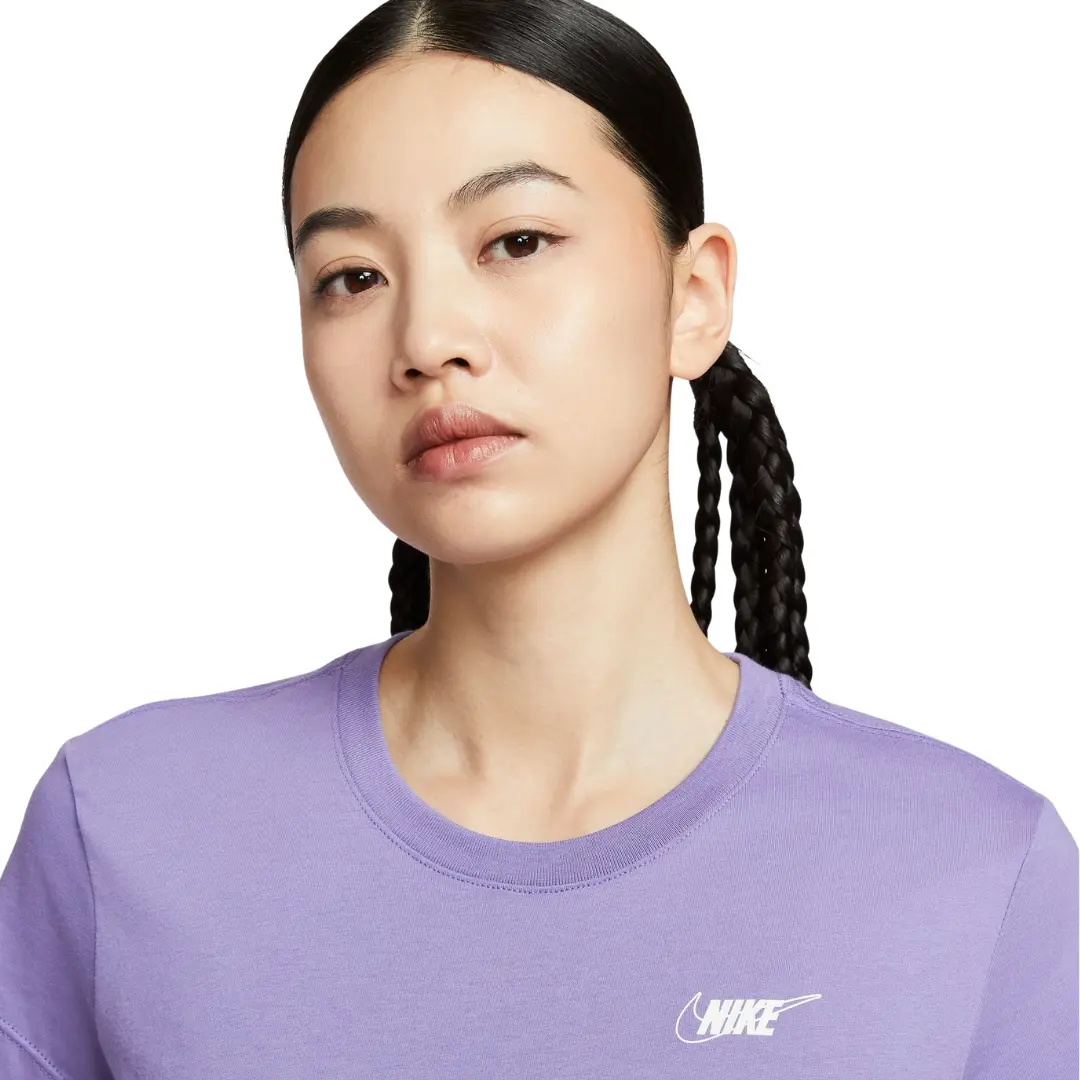Nike Women Sportswear Club Short-Sleeve Cropped Graphic T-Shirt | HF9457-527 - Image 3