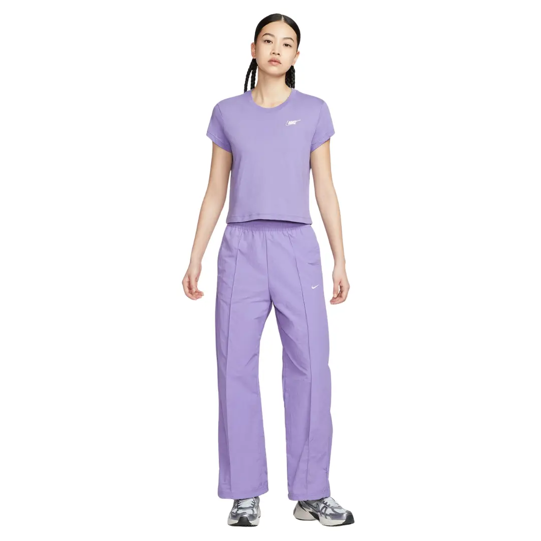 Nike Women Sportswear Club Short-Sleeve Cropped Graphic T-Shirt | HF9457-527 - Image 4