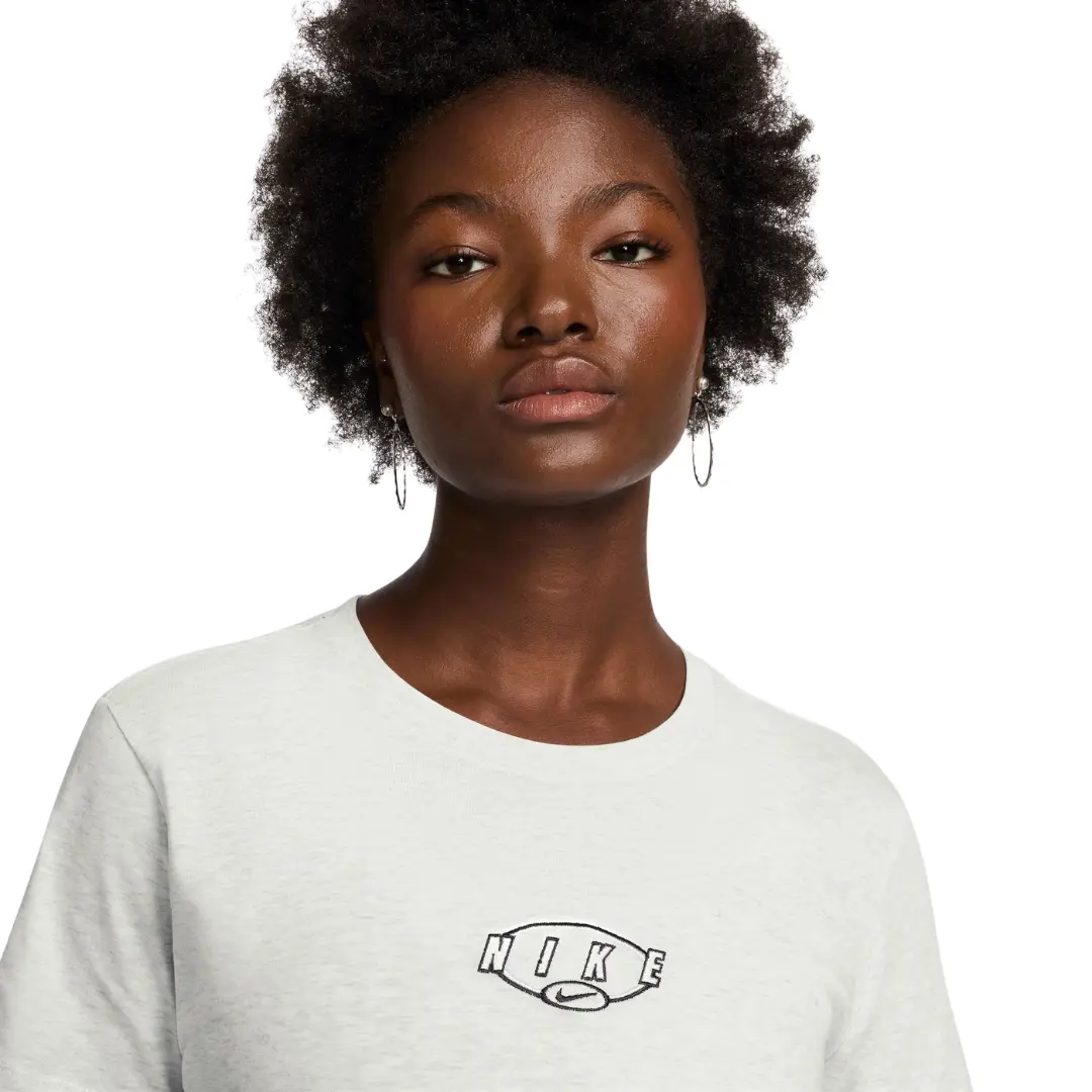 Nike Women Sportswear Club Short-Sleeve Tee | HF9699-051 - Image 3