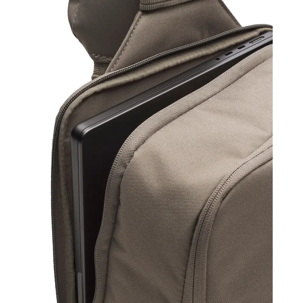Under Armour Unisex Triumph Utility Sling | 1388918-200 - Image 3